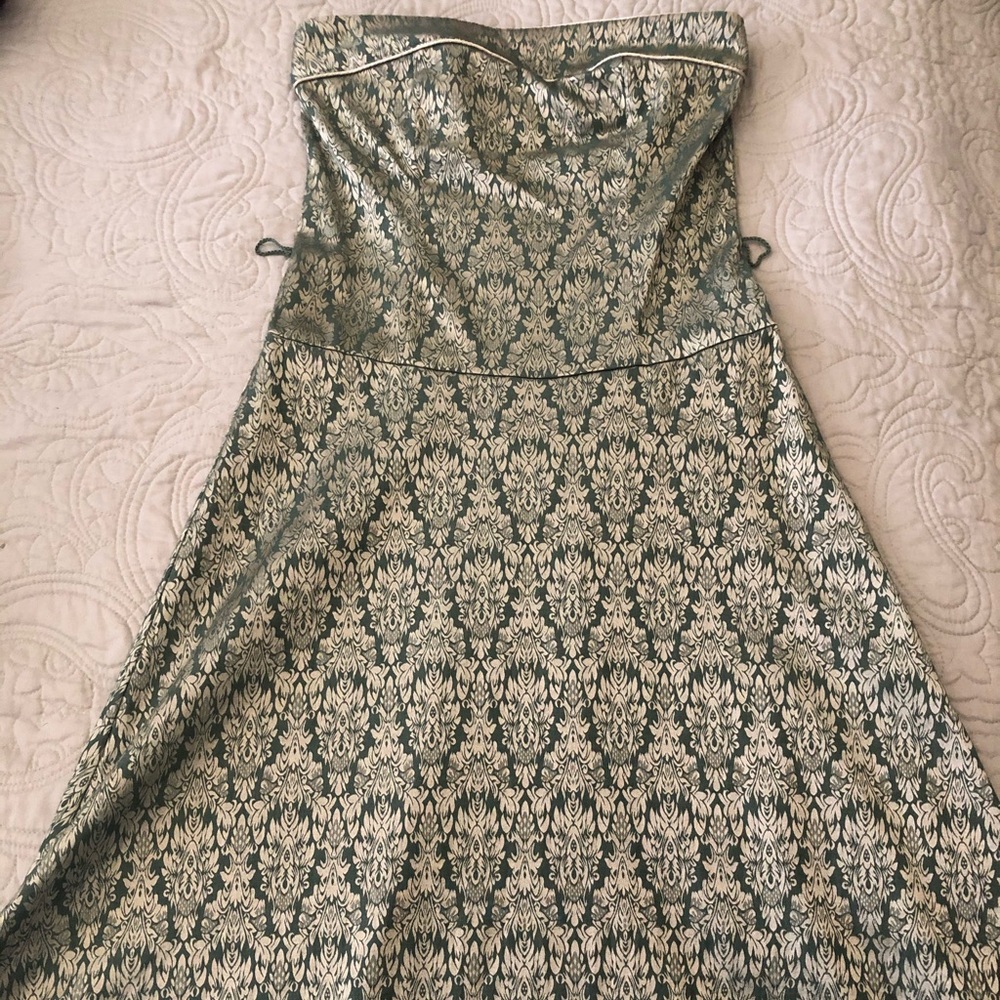Green and Gold Knee-Length Formal Dress